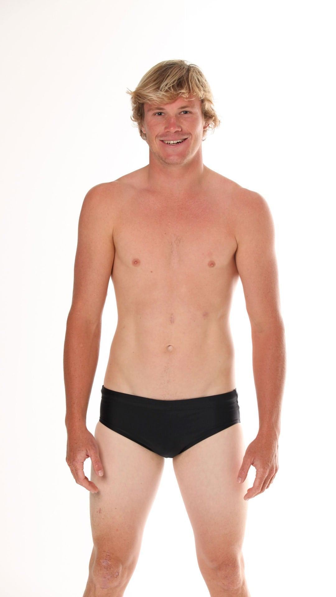 Swim Briefs, Speedos, buggie smugglers - Mens front