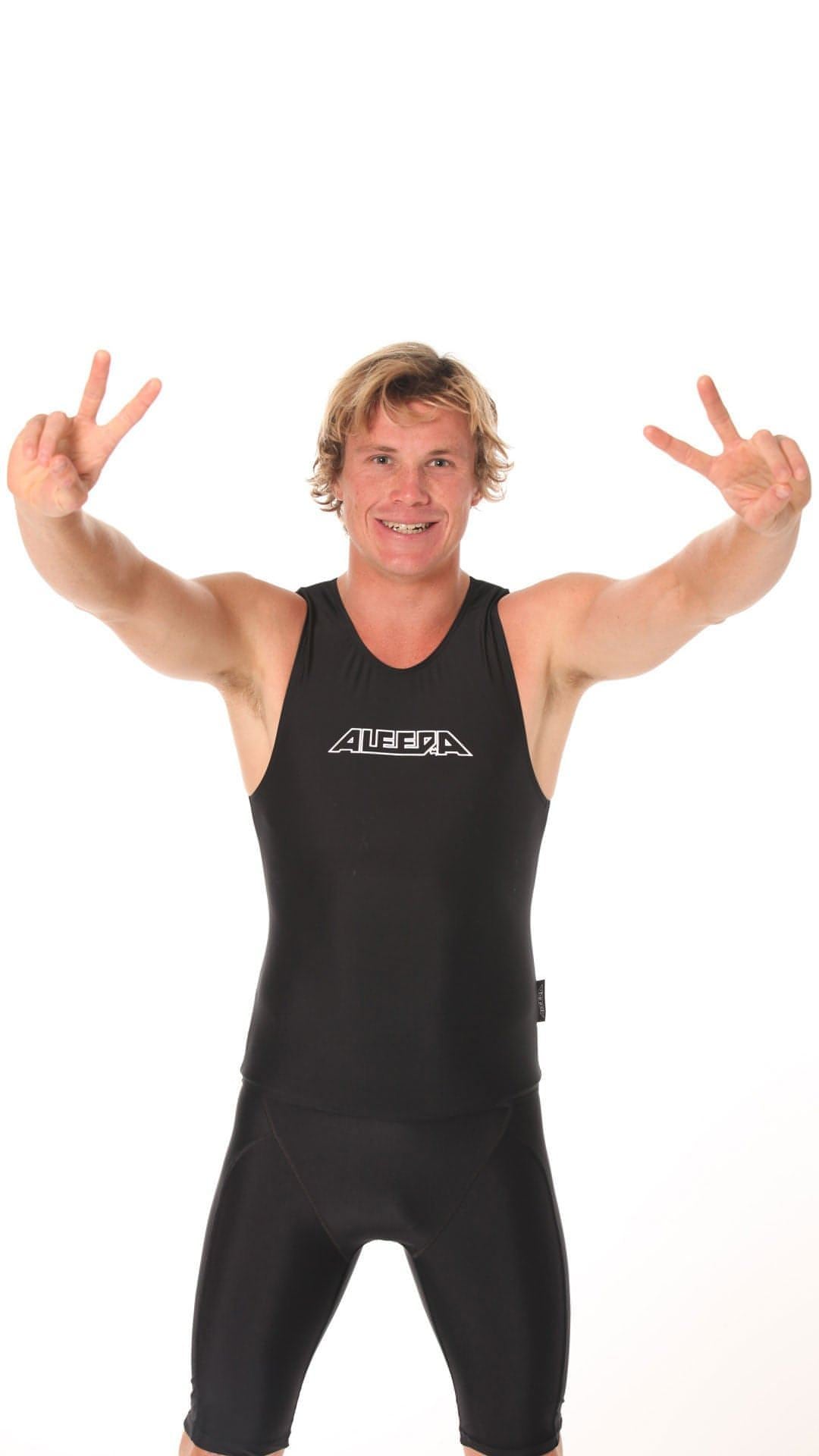 Racer Back rashvest Singlet - Mens Black front